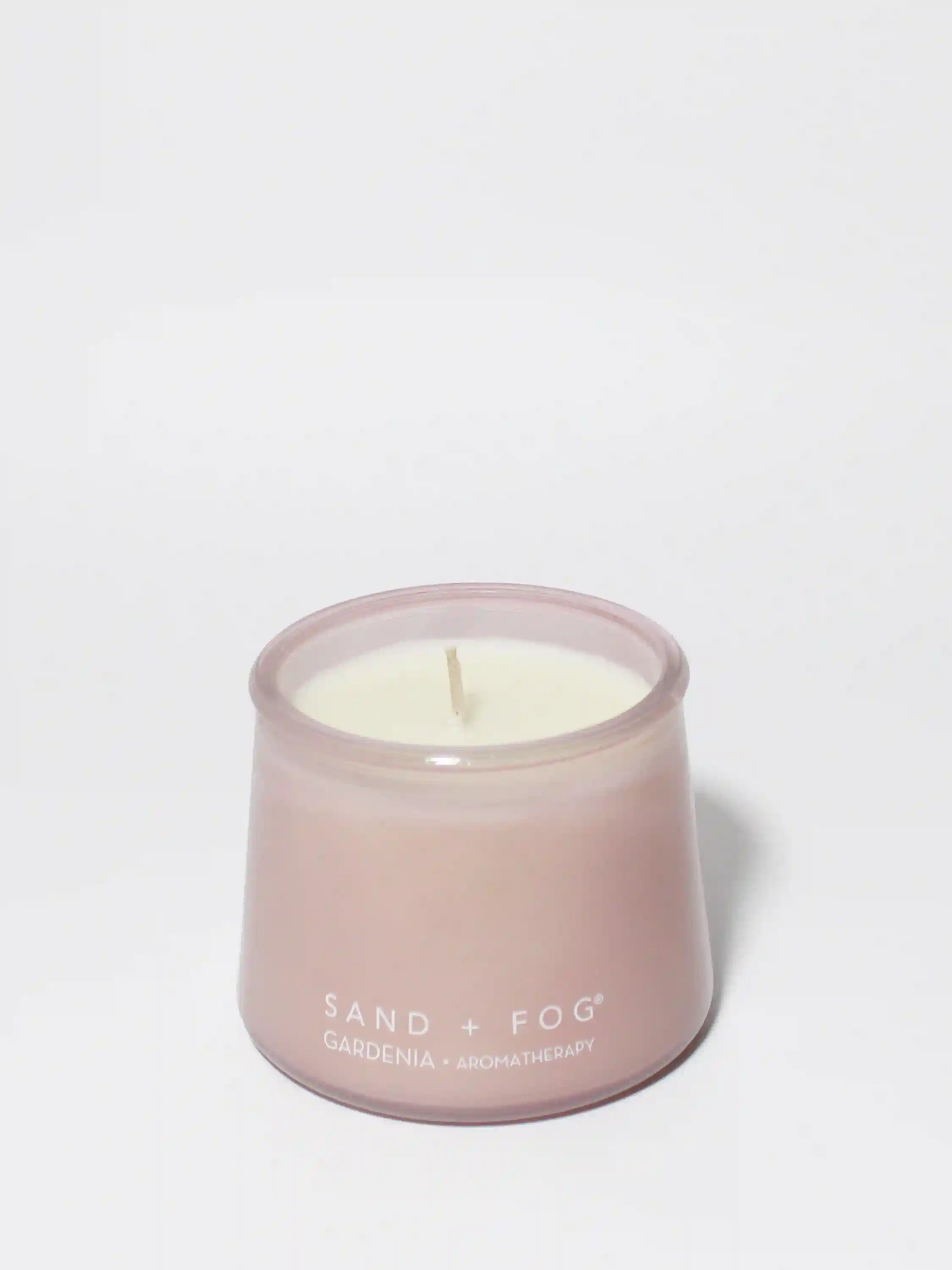 Gardenia 11 oz scented candle