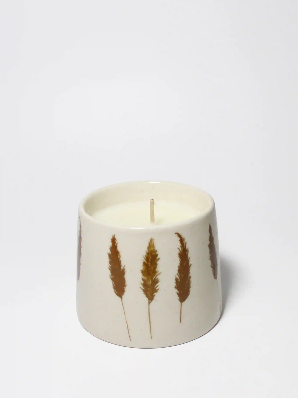 Amber & Fig Natural Home 7 oz scented candle