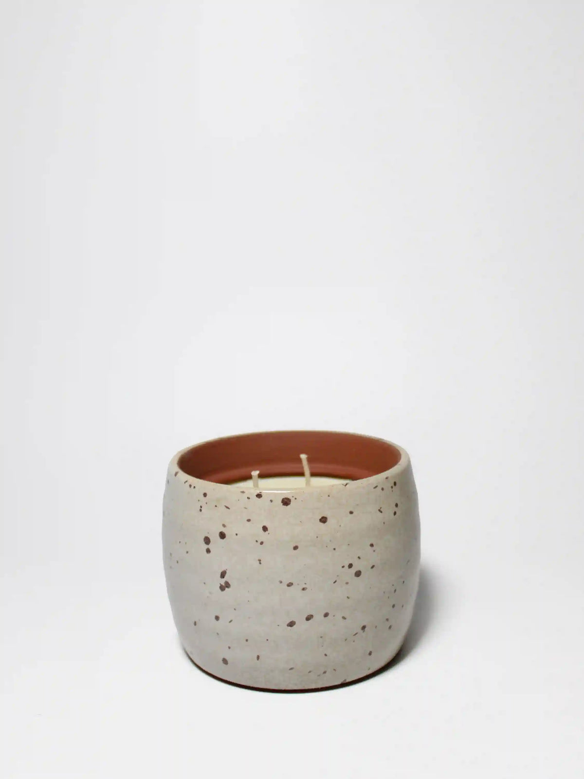 Ocean Mist Natural Home 13 oz scented candle