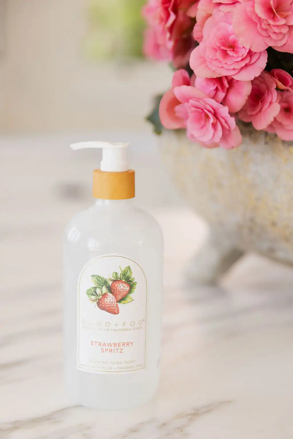 Strawberry Spritz 15.7oz Liquid Hand Soap