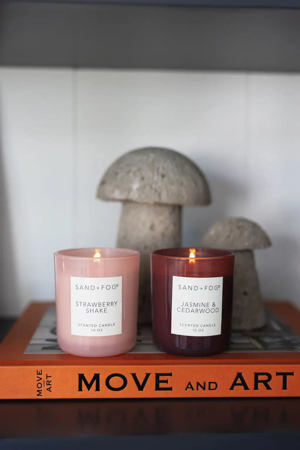 Jasmine & Cedarwood 10 oz scented candle