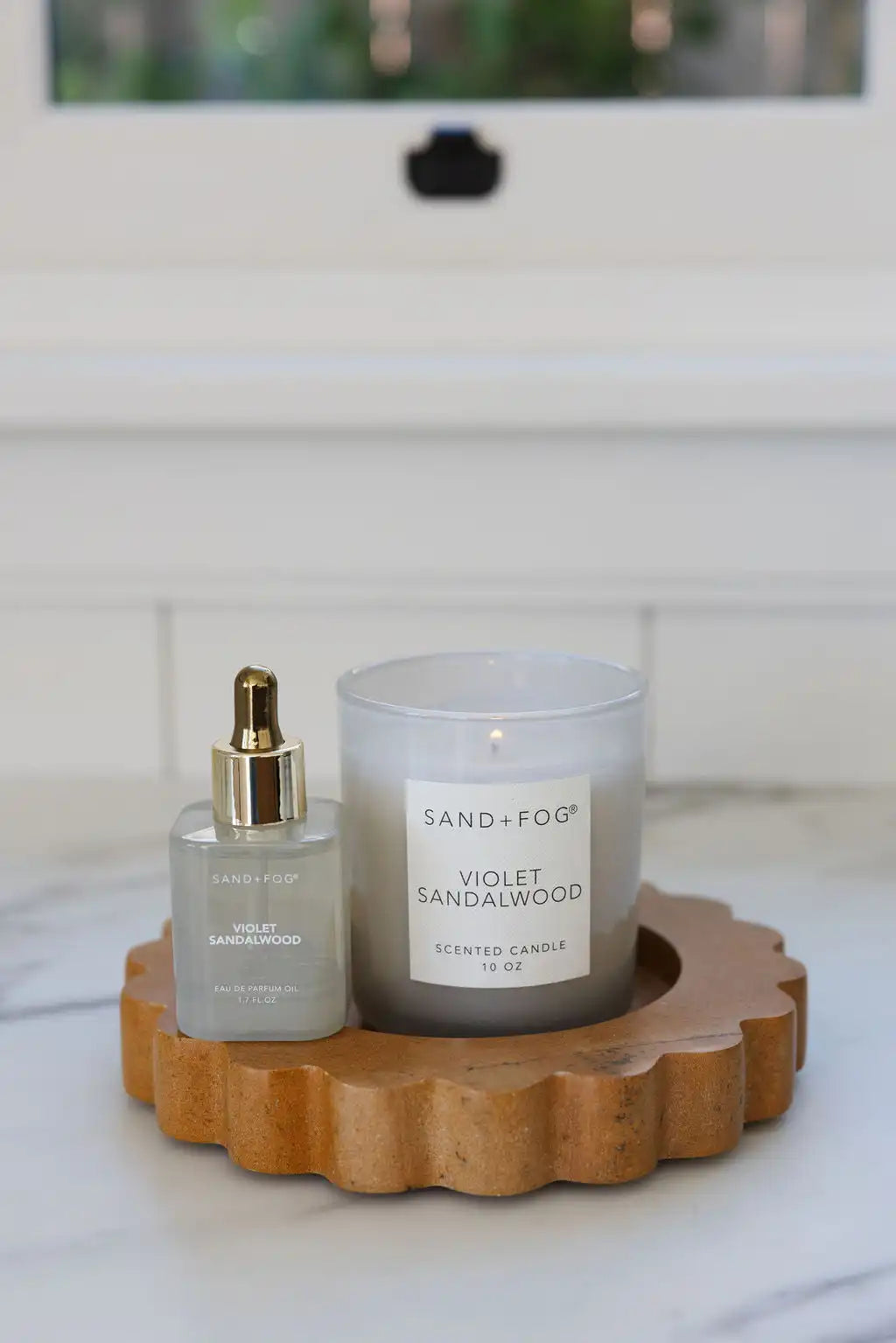 Violet Sandalwood 10 oz scented candle
