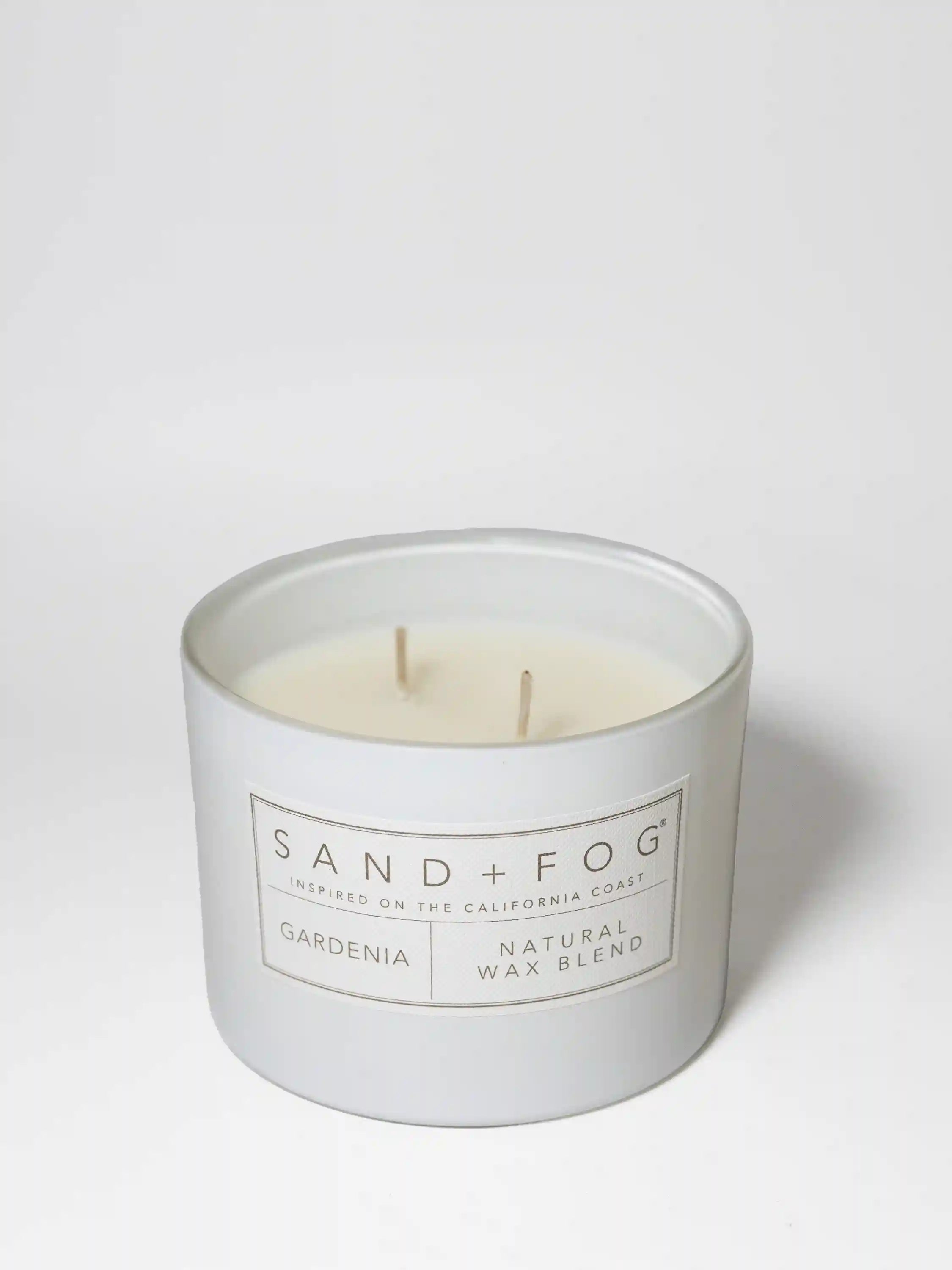 Gardenia 12 oz scented candle