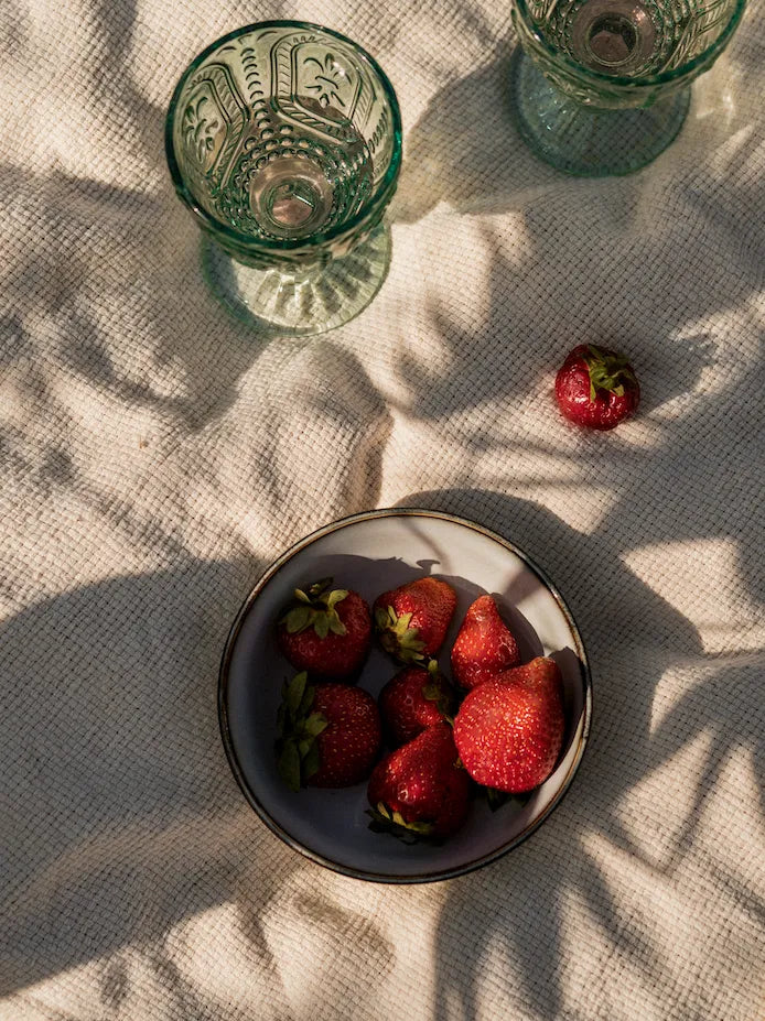 Sand + Paws Strawberry Mimosa 12 oz scented candle